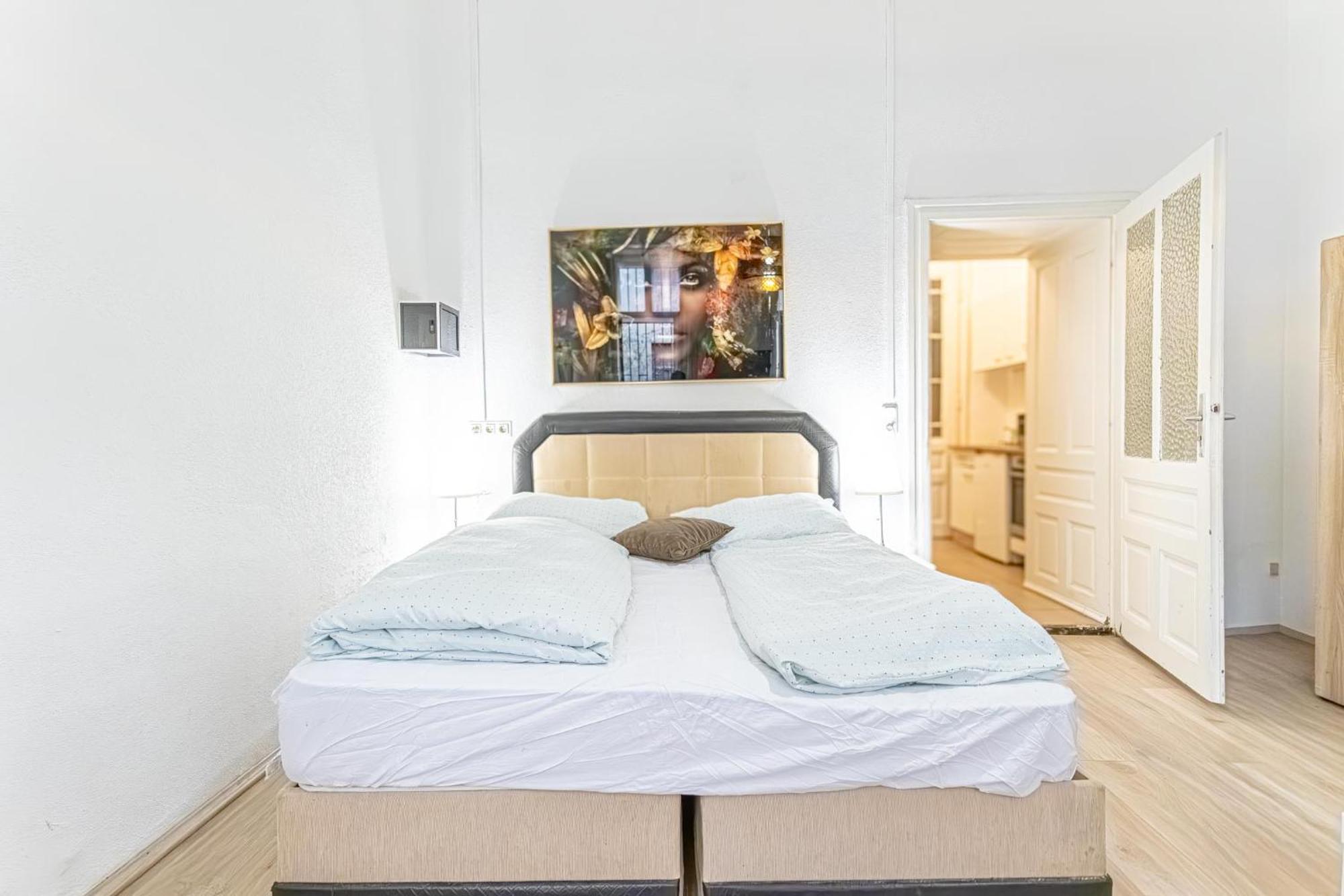 Chic Apartment- Suitable For Longstays Near Matzleinsforferplatz Вена Экстерьер фото