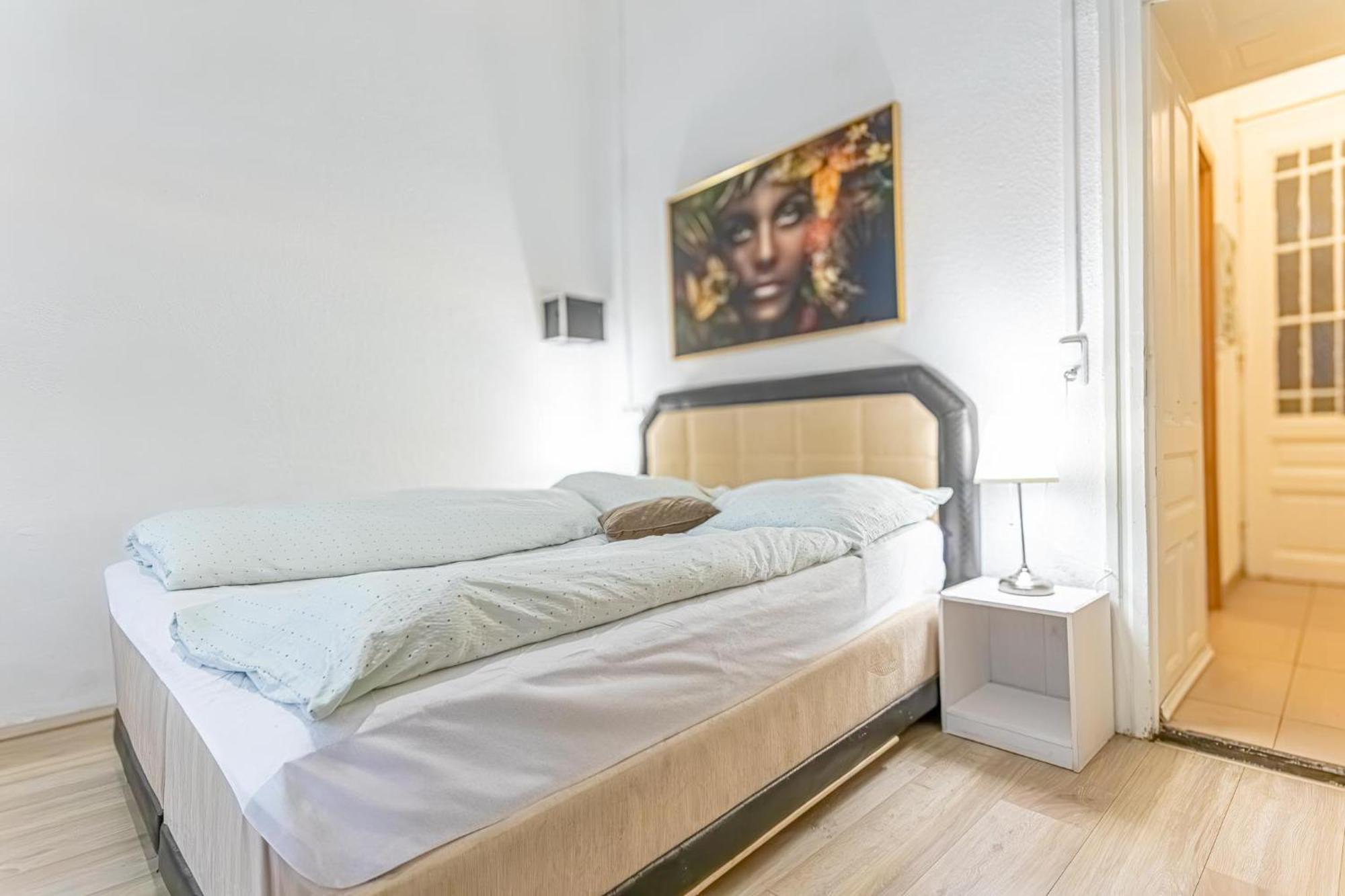 Chic Apartment- Suitable For Longstays Near Matzleinsforferplatz Вена Экстерьер фото
